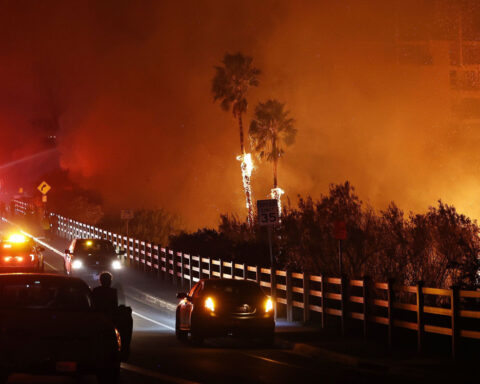 Malibu area residents face wildfire evacuation orders