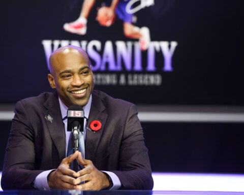 Vince Carter and Tracy McGrady join Bills' ownership group as limited partners