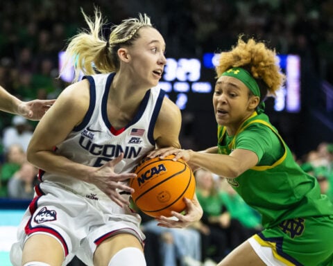 Hidalgo scores 29 as No. 8 Notre Dame holds off No. 2 UConn 79-68
