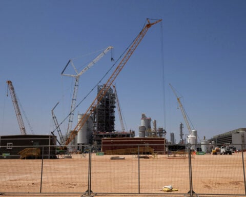 Earthquakes and blowouts undermine case for carbon storage in Texas