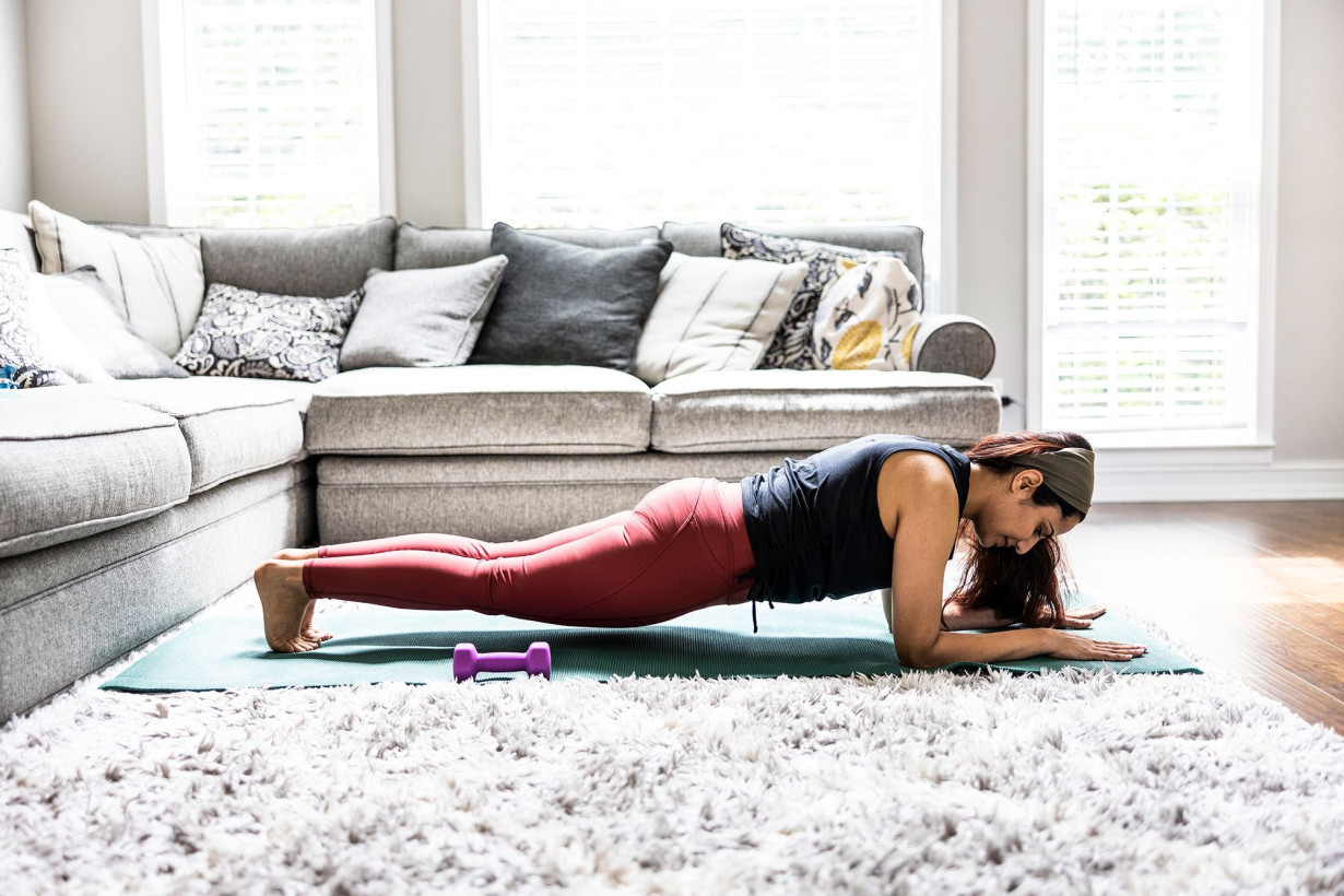 How to make friends with the plank exercise for core strength