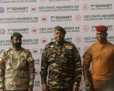 W Africa bloc offers junta-led states six months to rethink exit