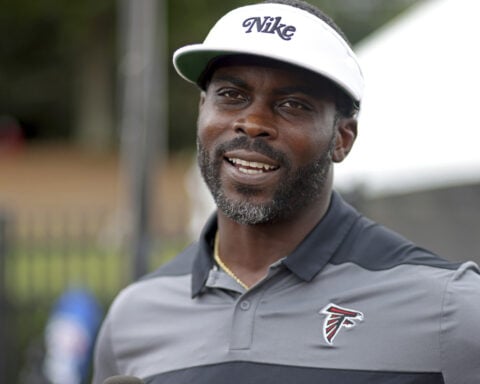 Michael Vick talks to Sacramento State and Norfolk State about head coaching jobs