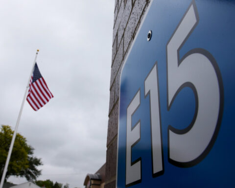US funding bill includes plan to allow year-round E15 gasoline sales