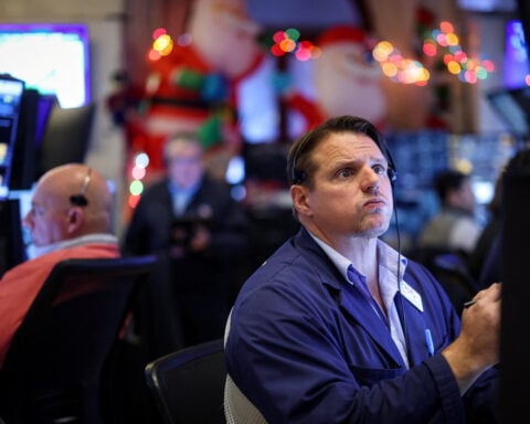 Stocks dive after Fed cuts rates, signals slower easing pace in 2025