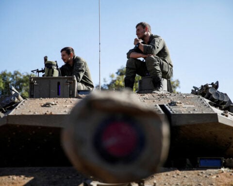 Israeli troops remove Israeli settler group who crossed into Lebanon