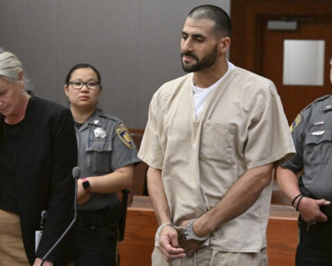 Aaron Hernandez's brother pleads guilty to threatening a shooting at UConn