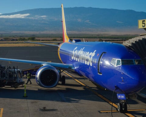 US FAA ends review of Southwest Airlines after safety incidents