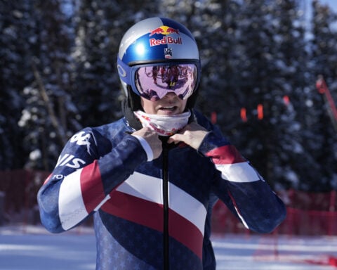 Lindsey Vonn hits back at critics who think she's crazy to return to ski racing at age 40