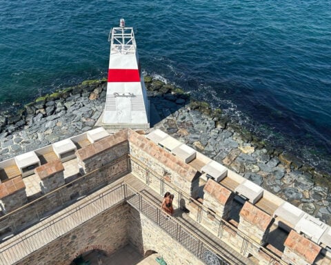 The tiny island that sits between Europe and Asia