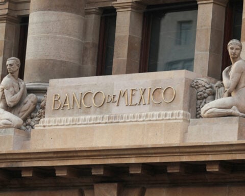 Bank of Mexico lowers key interest rate, opens door to larger cuts