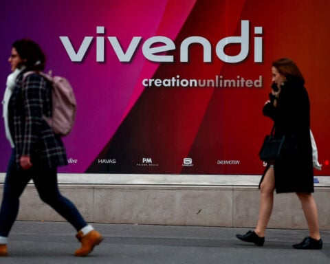 Vivendi spinoffs, led by Canal+, lose value in first trading week post-breakup