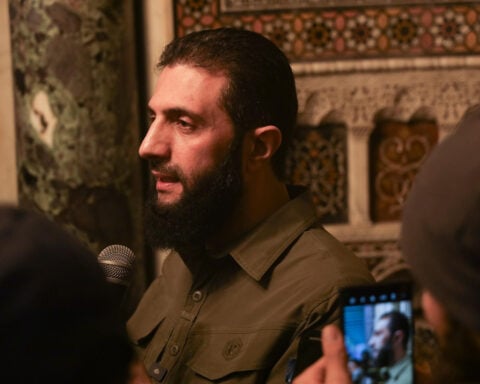 US removes long-standing bounty on Syrian rebel leader