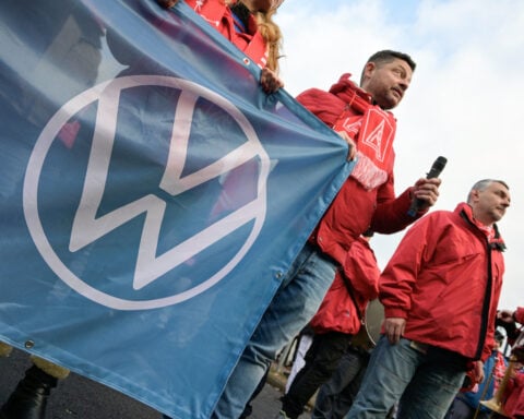 VW, union agree to cut 35,000 jobs in Germany, avert strikes