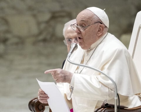 Pope Francis reprimands Vatican staff for gossiping in annual Christmas message