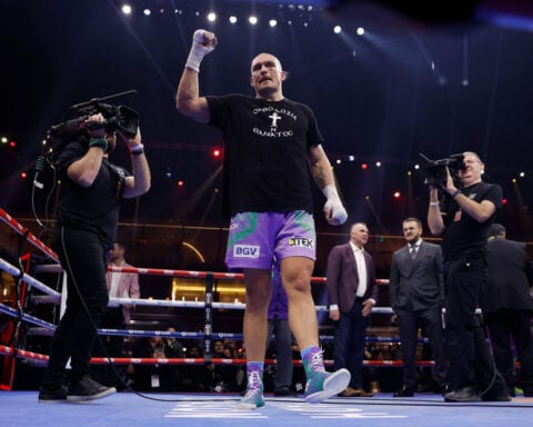 Oleksandr Usyk beats Tyson Fury again as highly anticipated rematch goes the distance