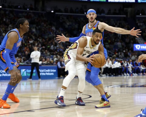 Thunder sign defensive guard Alex Caruso to multi-year extension