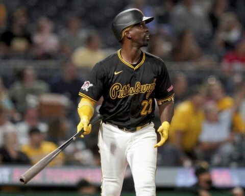 Andrew McCutchen, confident he can be difference maker, returns to Pirates on $5M, 1-year deal