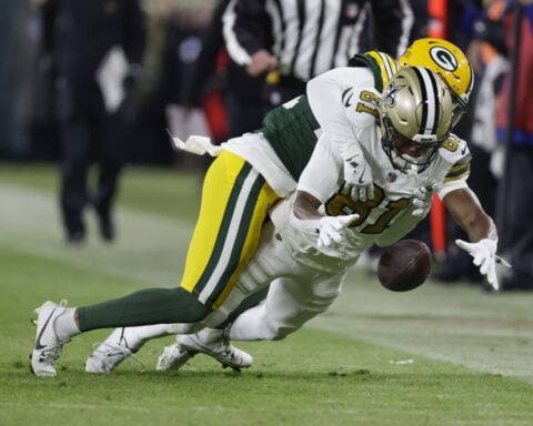 Packers clinch playoff berth with 1st shutout in NFL this season, 34-0 over Saints