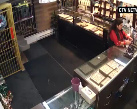 Jewelry store owner fights off armed robbers after they crash car into store