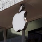 Apple seeks to defend Google's billion-dollar payments in search case