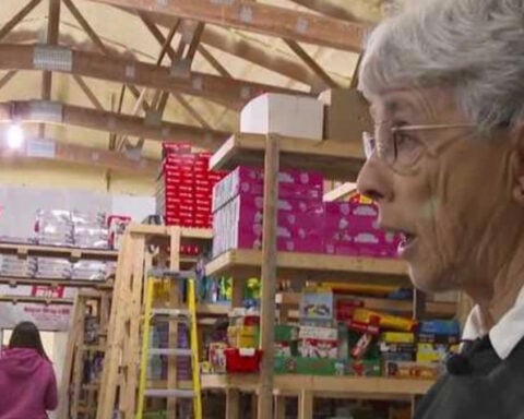 Real-life Mrs. Claus: Retired Iowa teacher provides Christmas gifts for thousands of kids