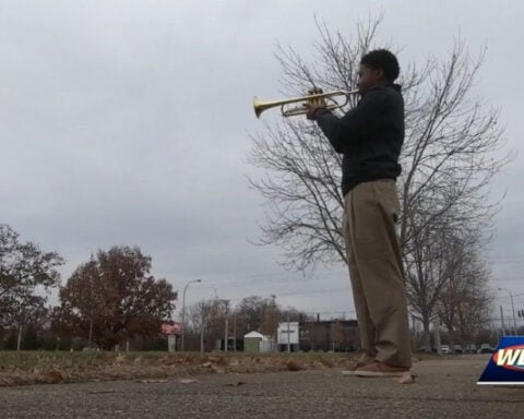 Louisville teen playing trumpet outside mall gets surprise PS5 from stranger