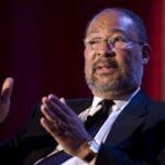 Richard Parsons, prominent Black executive who led Time Warner and Citigroup, dies at 76