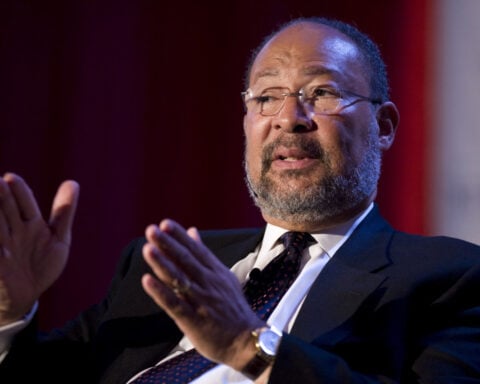 Richard Parsons, prominent Black executive who led Time Warner and Citigroup, dies at 76