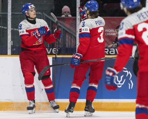 Cole Hutson has 5 assists, defending champion US routs Germany 10-4 in world junior hockey opener