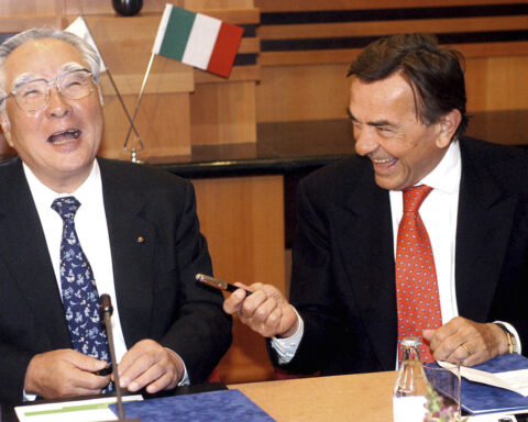 Suzuki Motor former boss Osamu Suzuki, who turned the minicar maker into a global player, dies at 94
