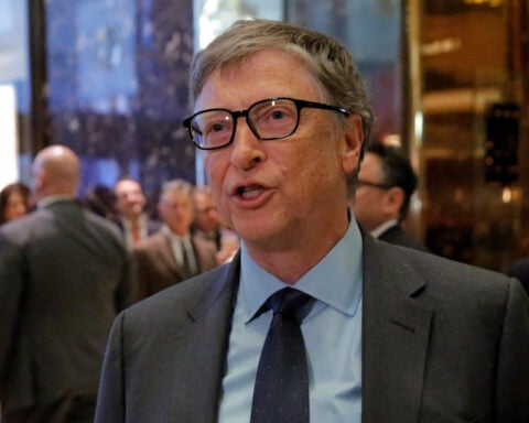 Trump says Microsoft's Bill Gates has asked to visit him in Florida