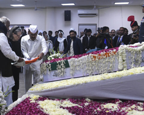 Former Indian Prime Minister Manmohan Singh, who instituted economic reforms, cremated in New Delhi
