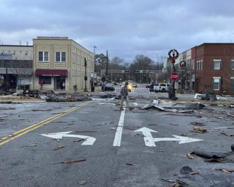 4 killed in a storm system that spawned tornadoes across the southern U.S.