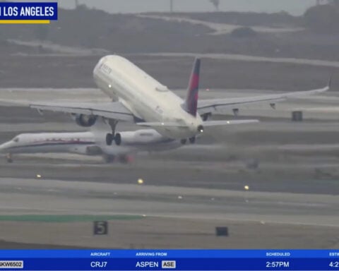 A jet carrying the Gonzaga men's basketball team ordered to stop to avoid collision at LAX