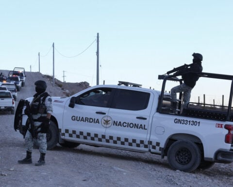 Mexico detains suspects in death of migration agent near U.S. border