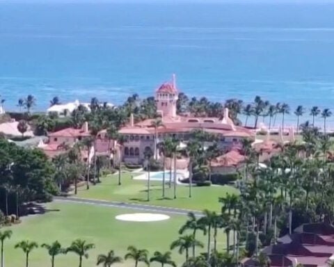 Donald Trump to ring in new year at huge Mar-a-Lago bash