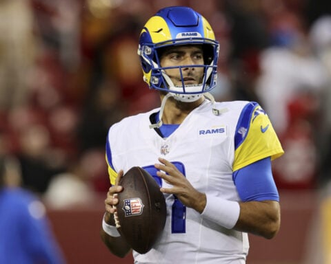 Jimmy Garoppolo to make debut for playoff-bound Rams in place of Matthew Stafford against Seahawks