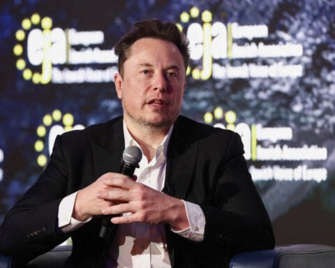 Musk donated $108 million in Tesla shares to unnamed charities, filing shows