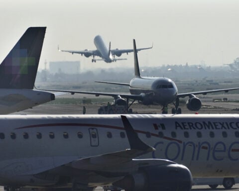 A data company has figured out which airlines fly on time most often