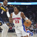 Pistons guard Jaden Ivey broke his leg in collision vs. Magic, according to report