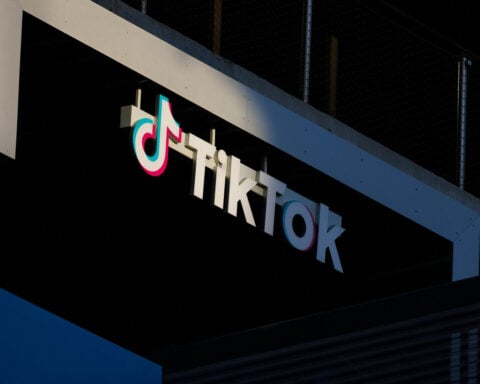 DOJ urges Supreme Court to reject Trump request to delay TikTok ban law