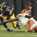 Joe Burrow and the Cincinnati Bengals keep their playoff hopes alive by edging the Steelers 19-17