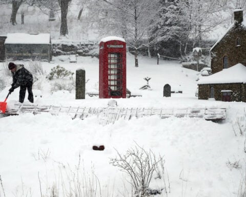Heavy snow brings widespread disruption across the UK and Germany