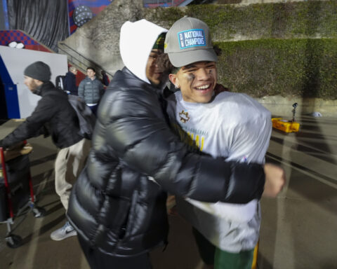 North Dakota State wins 10th FCS title as Miller accounts for 4 TDs in 35-32 win over Montana State