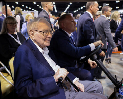 Berkshire shareholder seeks committee to oversee AI at Buffett's company