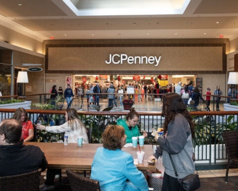 A zombie mall store king is born: JCPenney merges with Forever 21 owner