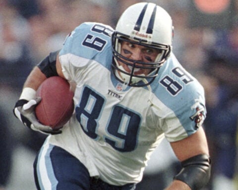 Researchers confirm 'Music City Miracle' star Frank Wycheck had CTE