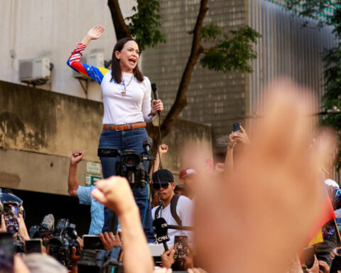 Global reactions to the brief detention of Venezuela opposition leader Machado
