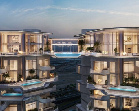 $1-billion Dubai skyscrapers to be linked by daring rooftop pool